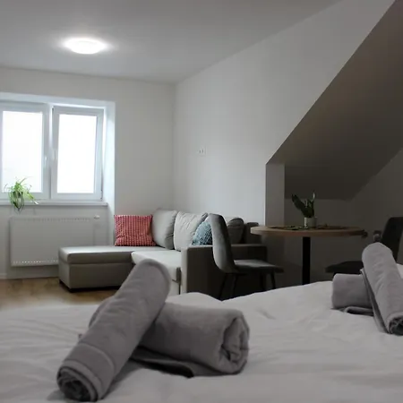 아파트 Kave Obchodna *